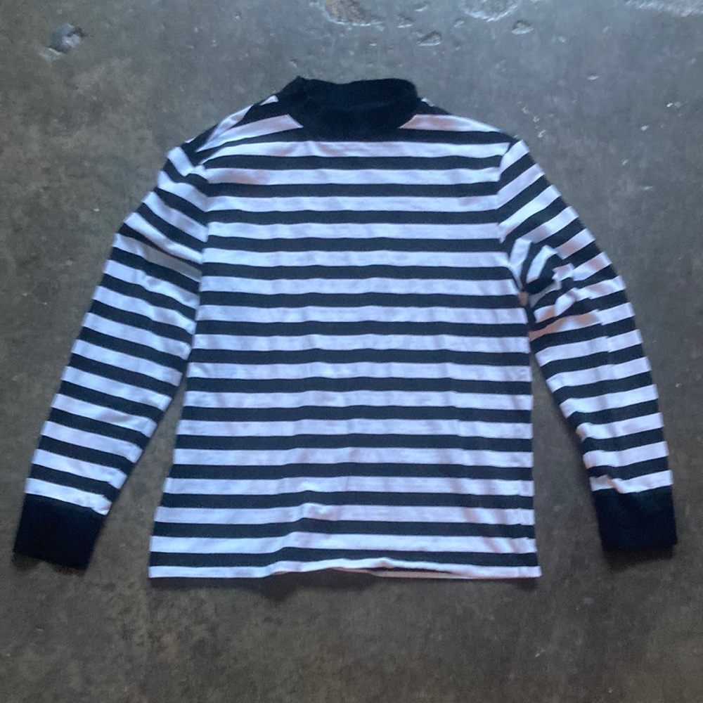 Black and white mock neck tee